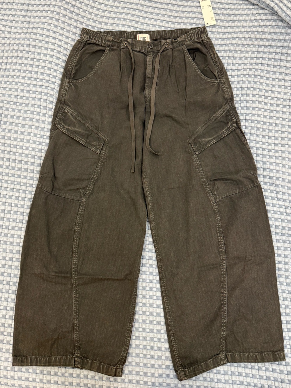 Urban Outfitters Women’s Casual Drawstring Cargo Jeans - Gray